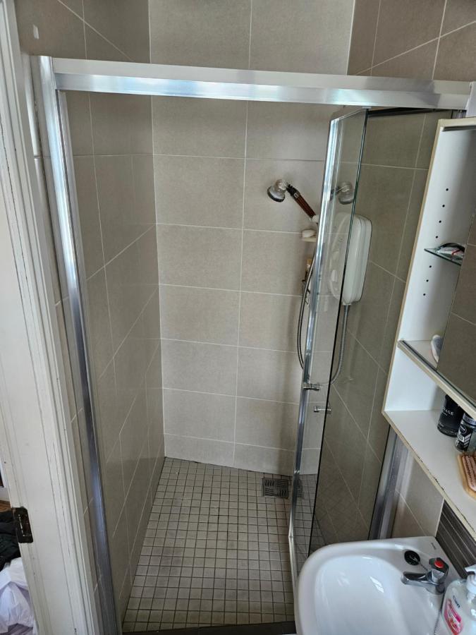 Cosy City Centre Apartment Galway Exteriör bild